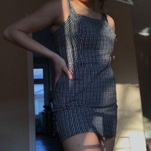 CHECKERED HOLLISTER DRESS